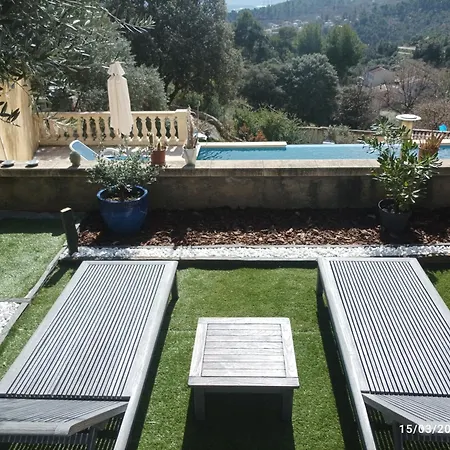 Avec Vue Villa Sainte-Tulle